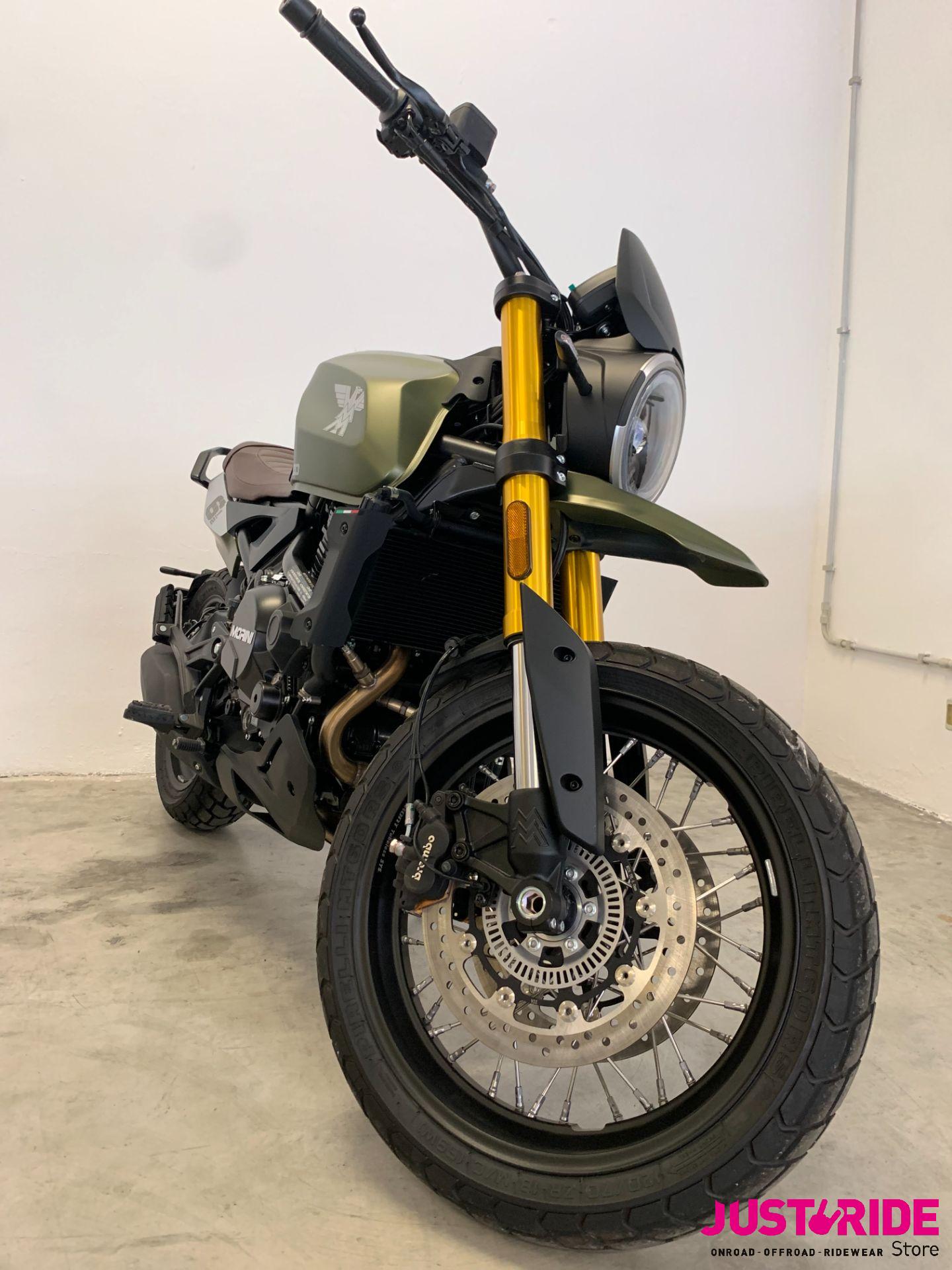 Moto Morini SEIEMMEZZO SCR
