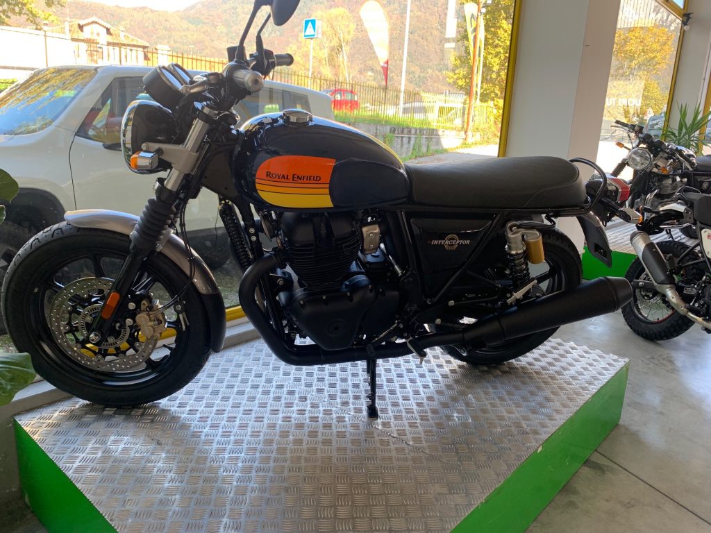 Royal Enfield Interceptor 650 Bicolor (2021 – 23)