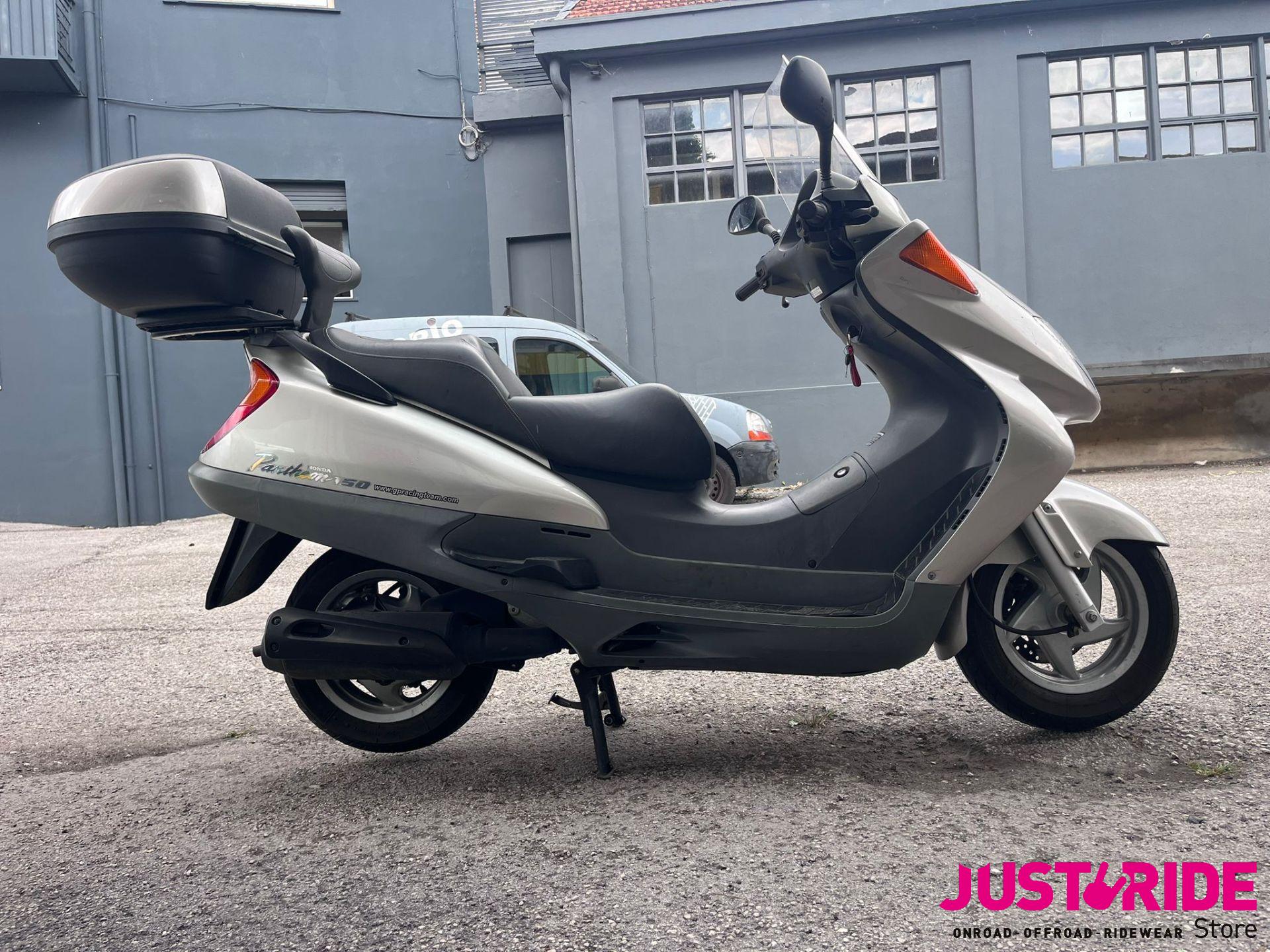 Honda Pantheon 150 (1998 – 02)