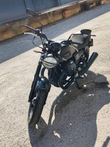 Moto Guzzi V7 Stone (2021 – 24)
