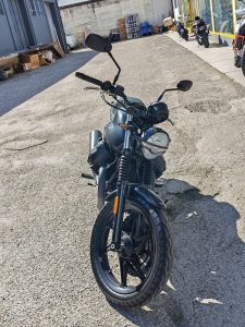 Moto Guzzi V7 Stone (2021 – 24)