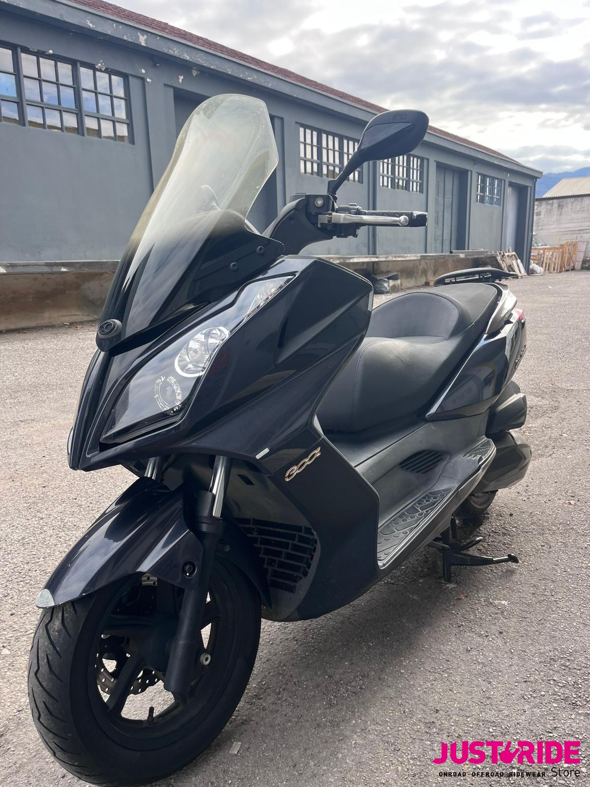 Kymco Downtown 300i ABS (2009 – 17)