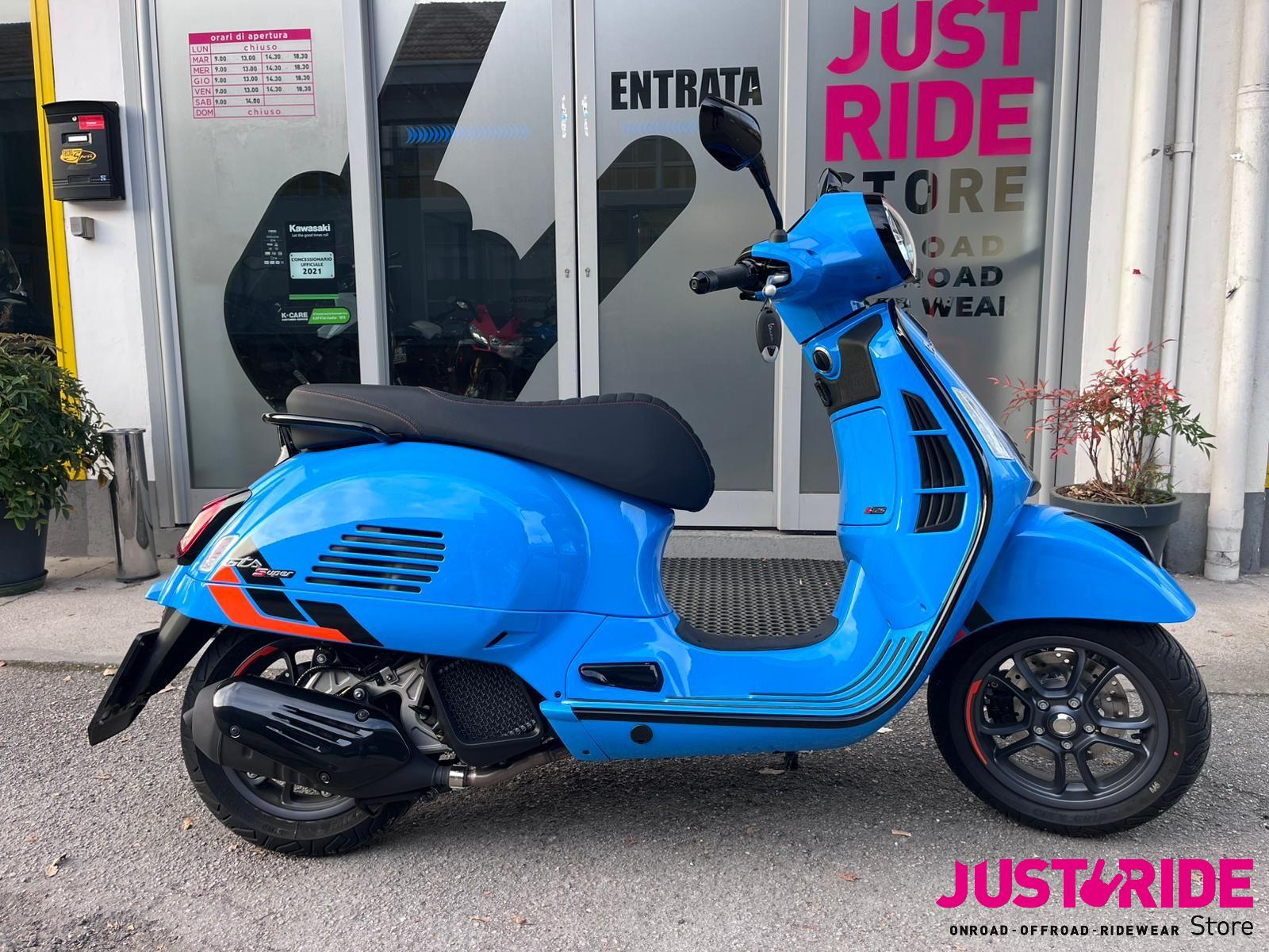 Vespa GTS 125 Super Sport