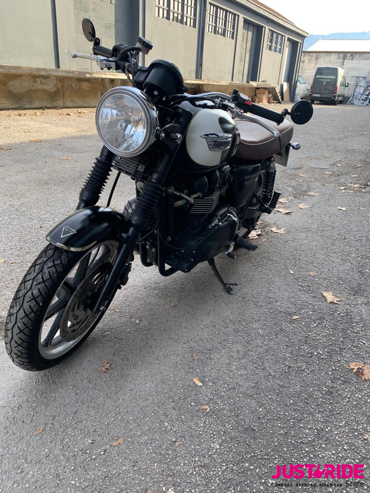 Triumph Bonneville T100