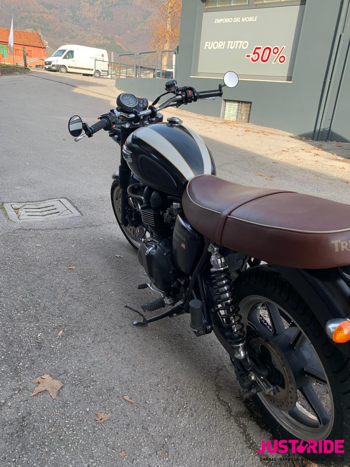 Triumph Bonneville T100