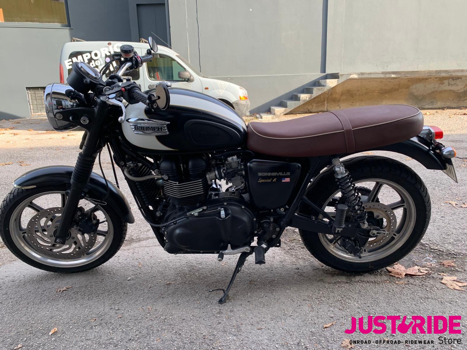 Triumph Bonneville T100