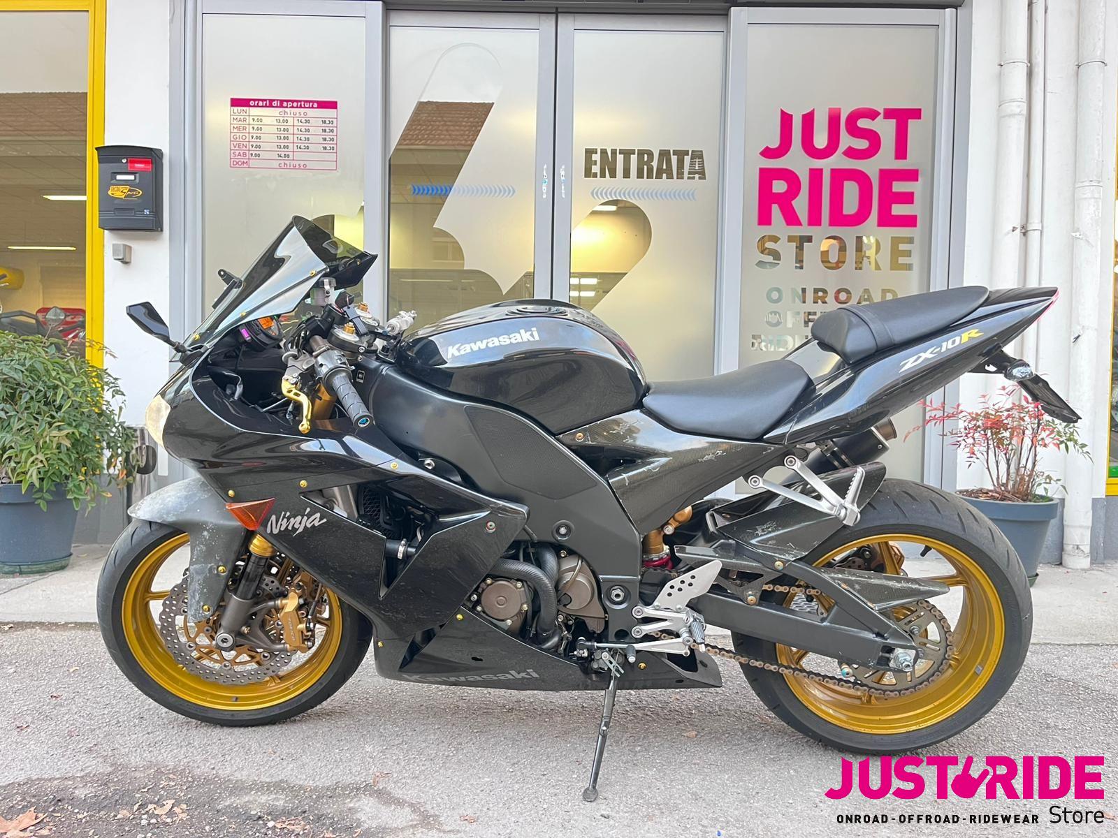 Kawasaki Ninja 1000 ZX-10R (2004 – 05)