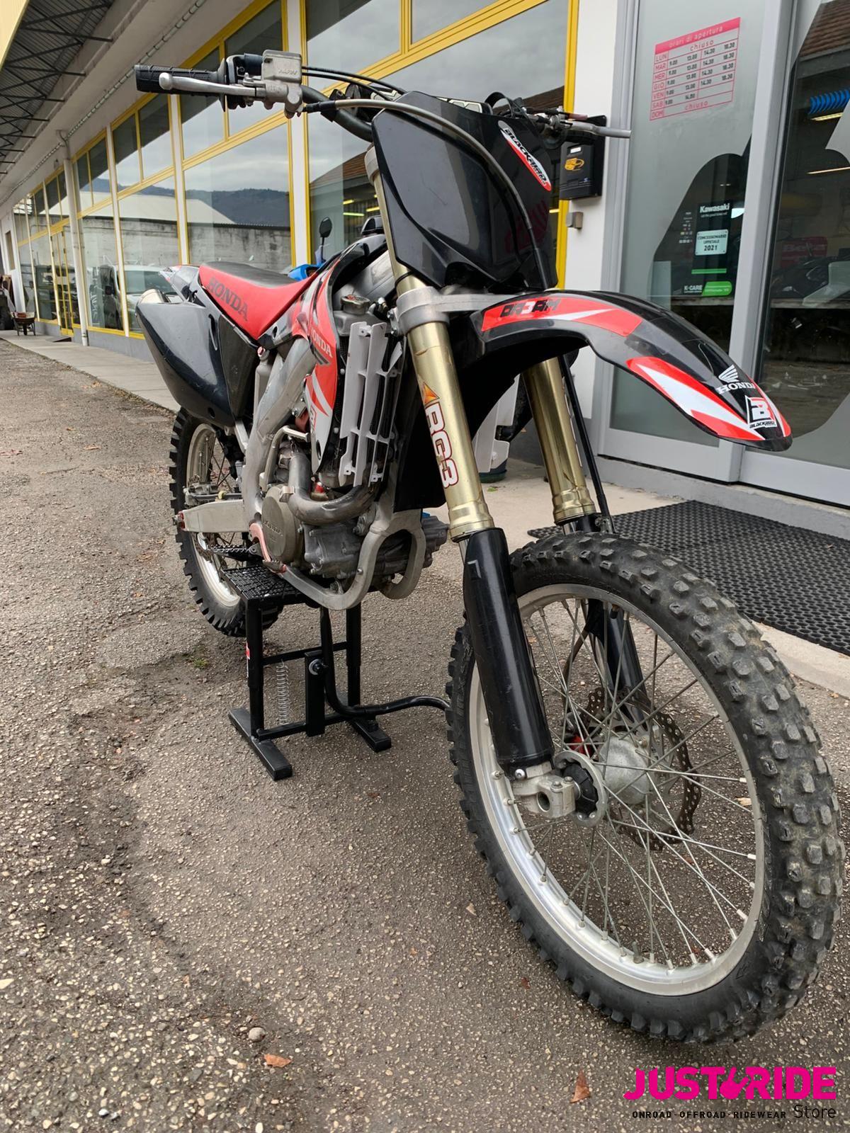 Honda CRF 450 R (2003 – 04)