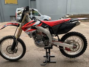 Honda CRF 450 R (2003 – 04)
