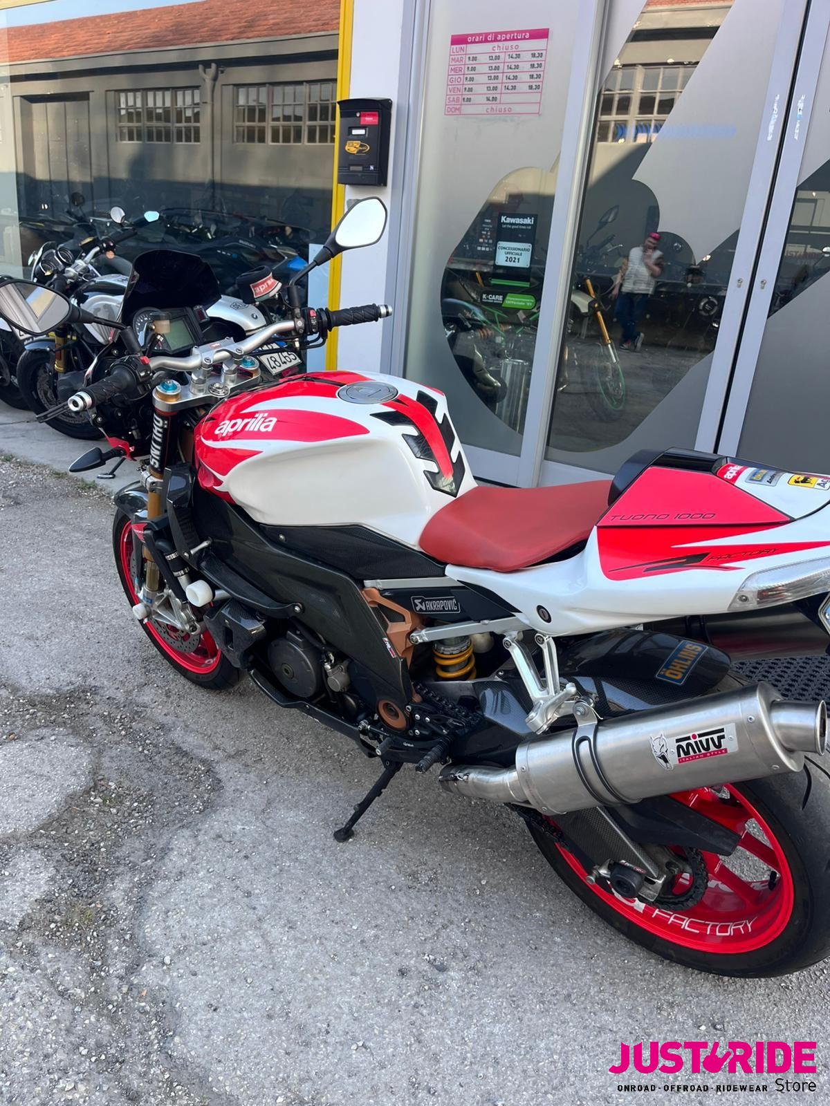 Aprilia Tuono 1000 R Factory