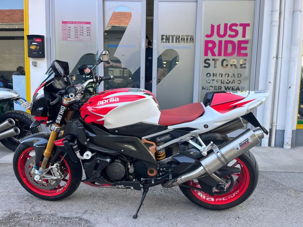 Aprilia Tuono 1000 R Factory