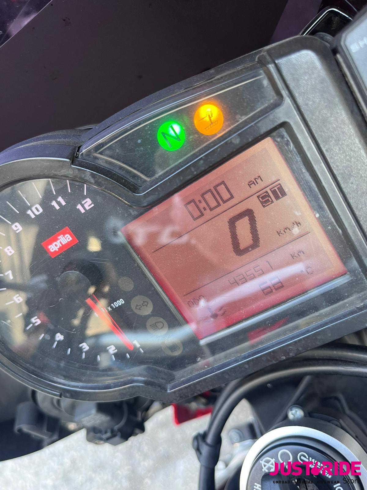 Aprilia Tuono 1000 R Factory