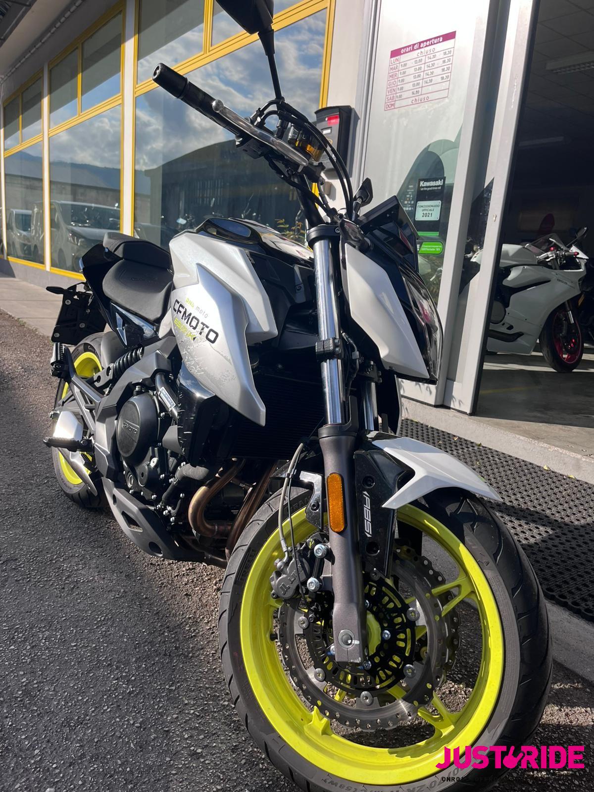 CFMOTO 650NK