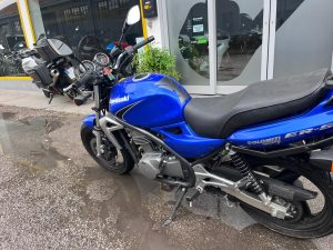 Kawasaki ER-5 500
