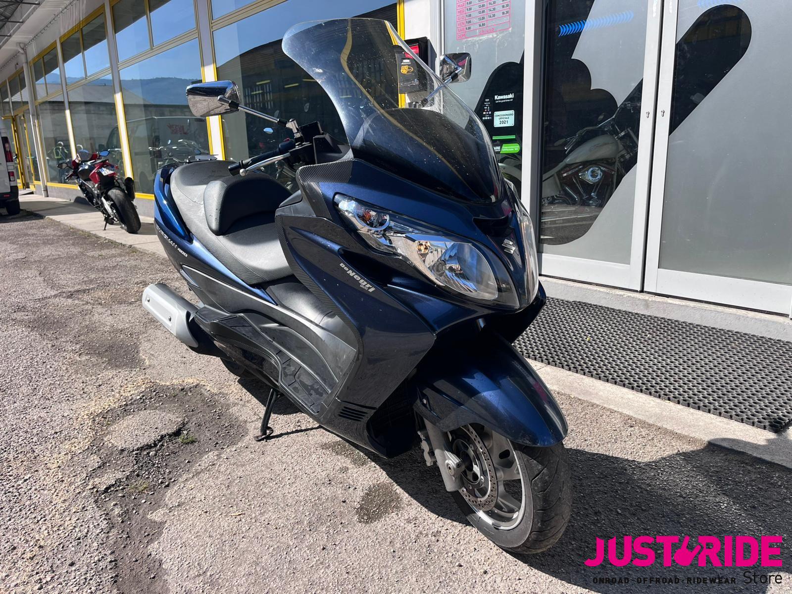 Suzuki Burgman AN 400